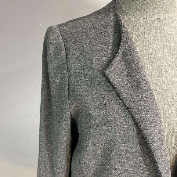 Dalia size large grey blazer NWT classic capsule piece great for workwear - Picture 6 of 17